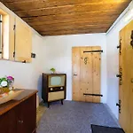 Harztraeume 1 - Gemuetliches Fuer Paare, Altstadtnah Mit Brockenbahnblick & Parkplatz - Self Check-in 아파트 베르니게로데