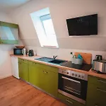 Harztraeume 1 - Gemuetliches Fuer Paare, Altstadtnah Mit Brockenbahnblick & Parkplatz - Self Check-in * 베르니게로데