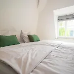 Harztraeume 1 - Gemuetliches Fuer Paare, Altstadtnah Mit Brockenbahnblick & Parkplatz - Self Check-in 아파트