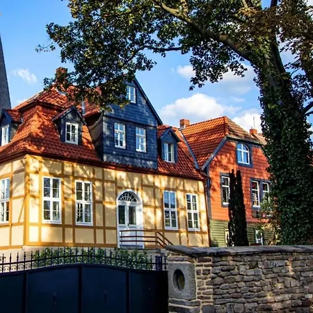 Harztraeume 1 - Gemuetliches Fuer Paare, Altstadtnah Mit Brockenbahnblick & Parkplatz - Self Check-in Apartment *