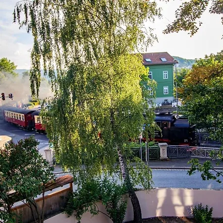 Harztraeume 1 - Gemuetliches Fuer Paare, Altstadtnah Mit Brockenbahnblick & Parkplatz - Self Check-in 아파트