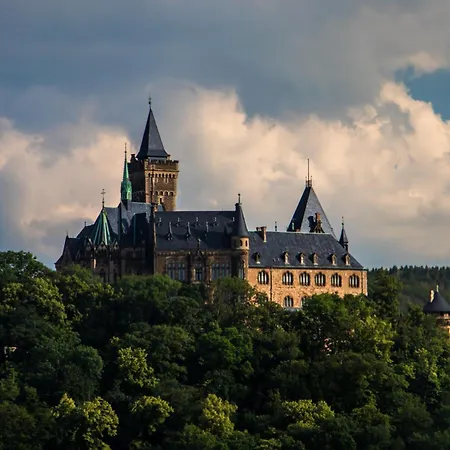 아파트 Harztraeume 1 - Gemuetliches Fuer Paare, Altstadtnah Mit Brockenbahnblick & Parkplatz - Self Check-in