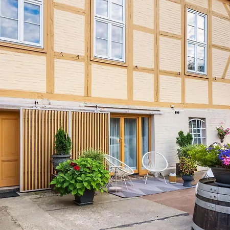 Harzträume 1 - Gemütliches Für Paare, Altstadtnah Mit Brockenbahnblick&parkplatz - Self Check-in Apartment