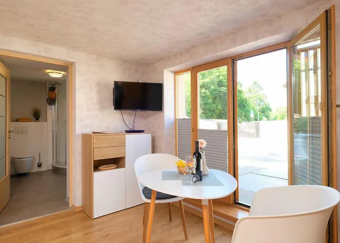 Harztraeume 1 - Gemuetliches Fuer Paare, Altstadtnah Mit Brockenbahnblick & Parkplatz - Self Check-in Lejlighed *