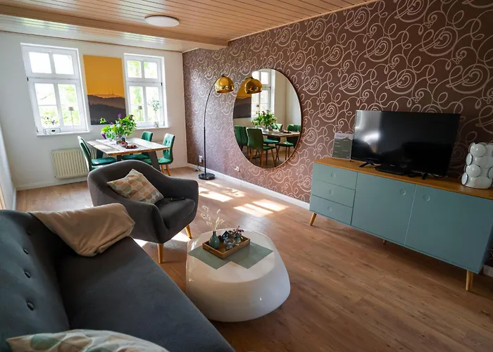 Lejlighed Harztraeume 1 - Gemuetliches Fuer Paare, Altstadtnah Mit Brockenbahnblick & Parkplatz - Self Check-in *