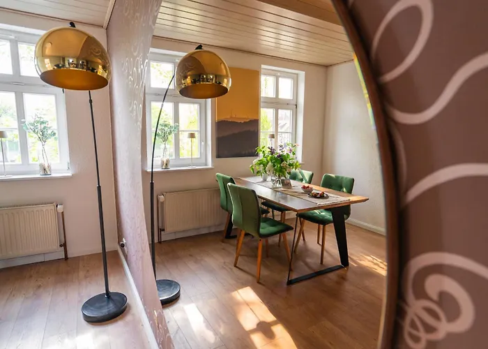 Harztraeume 1 - Gemuetliches Fuer Paare, Altstadtnah Mit Brockenbahnblick & Parkplatz - Self Check-in * Wernigerode